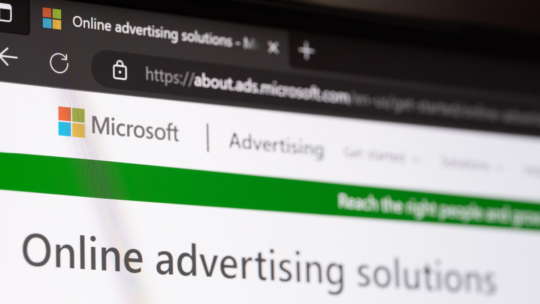 Microsoft Advertising impulsa el análisis y el alcance global en la actualización de junio