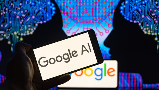 Google llama a un debate público sobre el uso de contenido web por parte de la IA